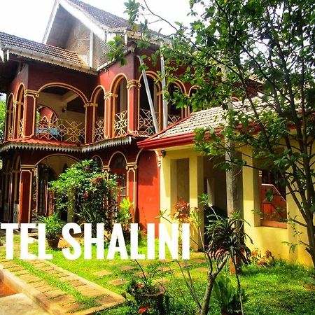 Hotel Shalini Anuradhapura Bagian luar foto